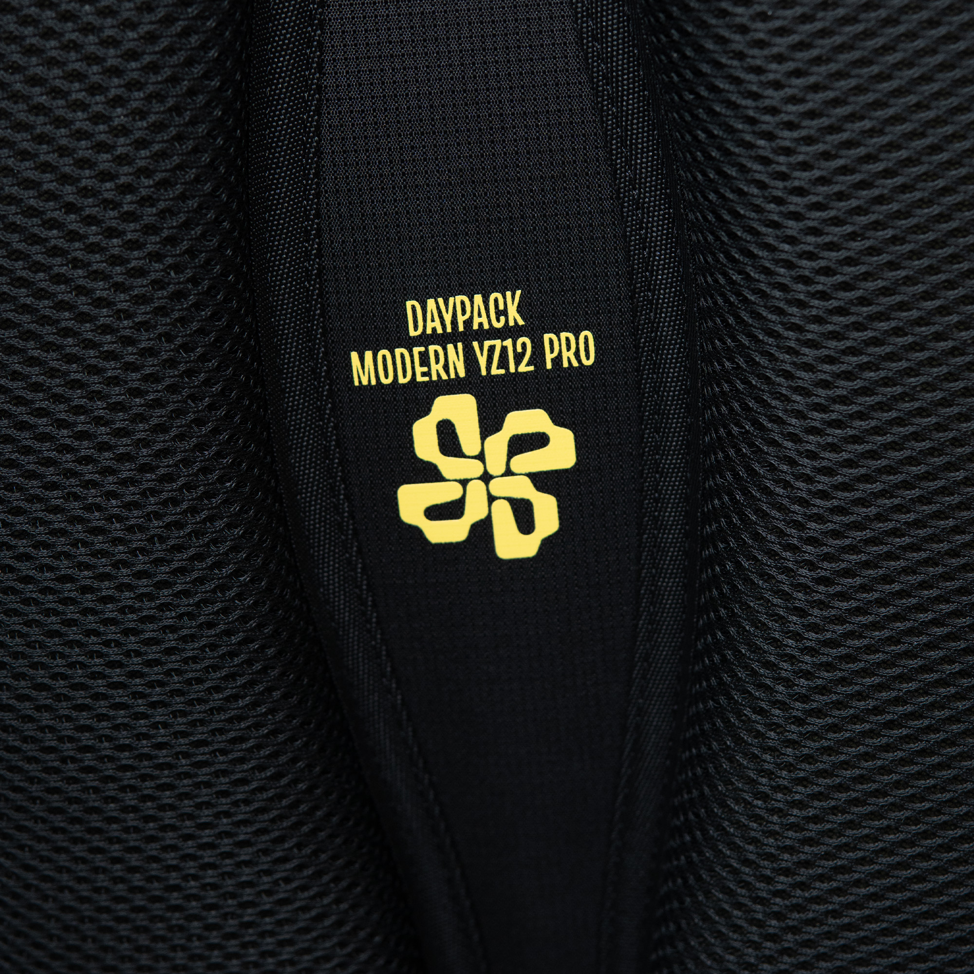 Balo laptop tối giản, hiện đại Yuzi Daypack Modern YZ12 Pro